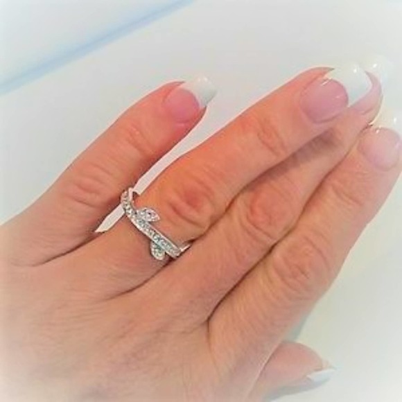 FAMILY TREE RING 925 Silver Size 8.5 Simulated Diamond Family Leaves Ring Dainty - Picture 7 of 12